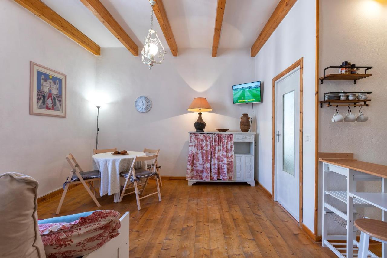 Ferienwohnung La Finestra Sul Teatro Alghero Exterior foto