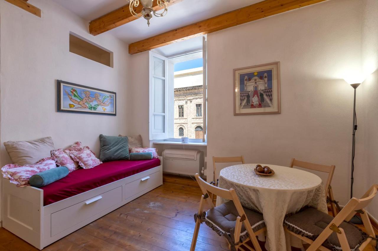 Ferienwohnung La Finestra Sul Teatro Alghero Exterior foto