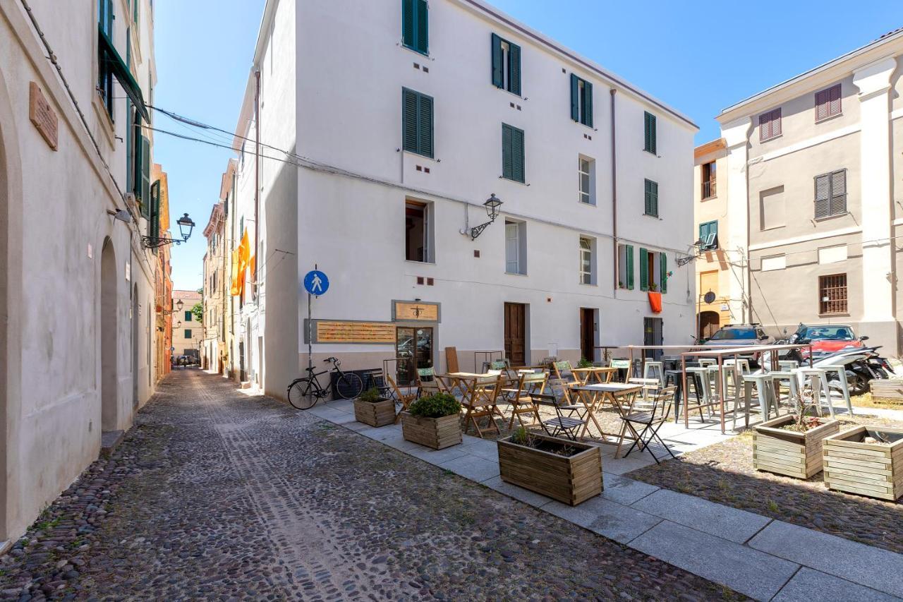 Ferienwohnung La Finestra Sul Teatro Alghero Exterior foto