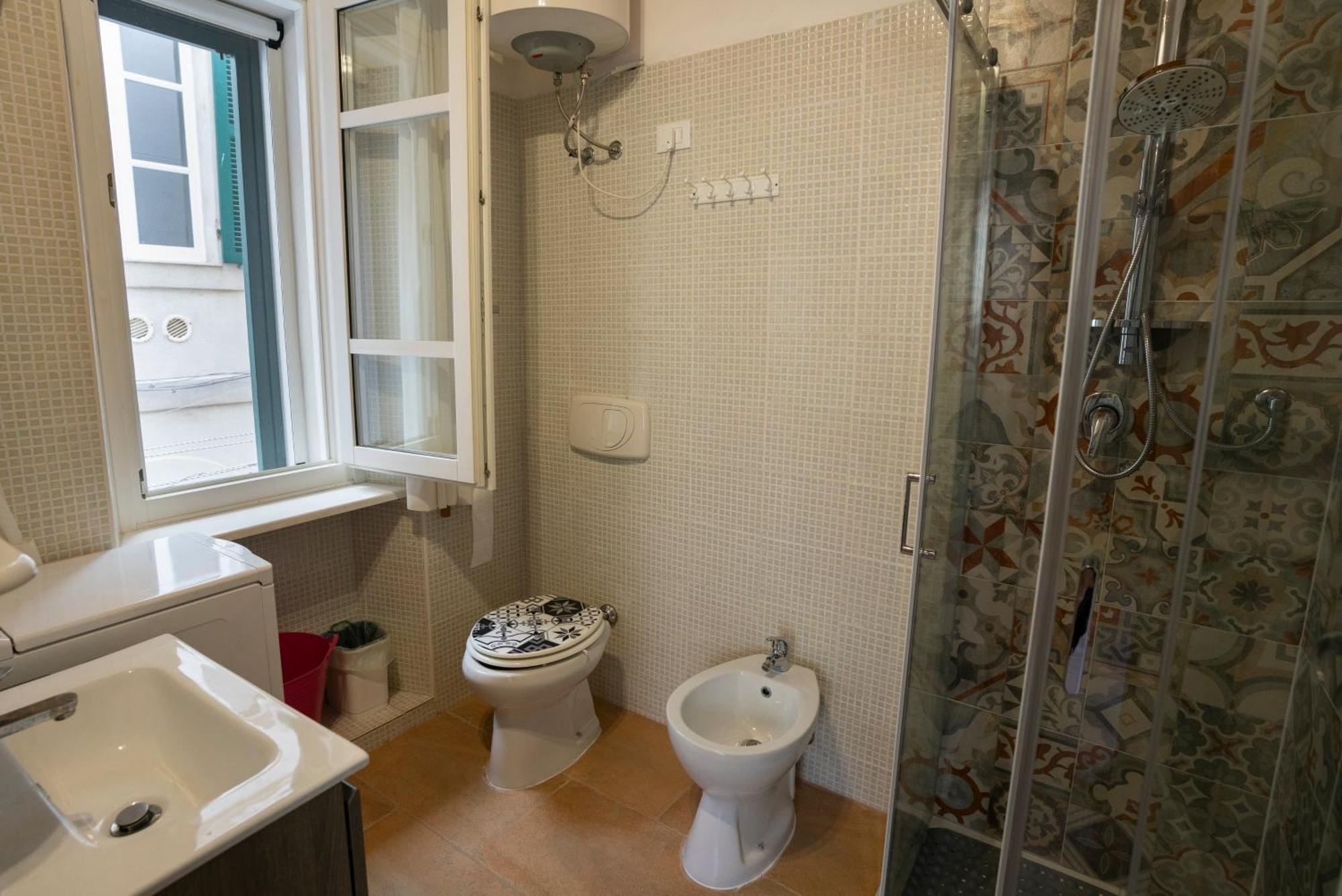 Ferienwohnung La Finestra Sul Teatro Alghero Exterior foto